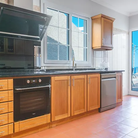 Alves By Altlantic Semesterbostad São Roque do Faial