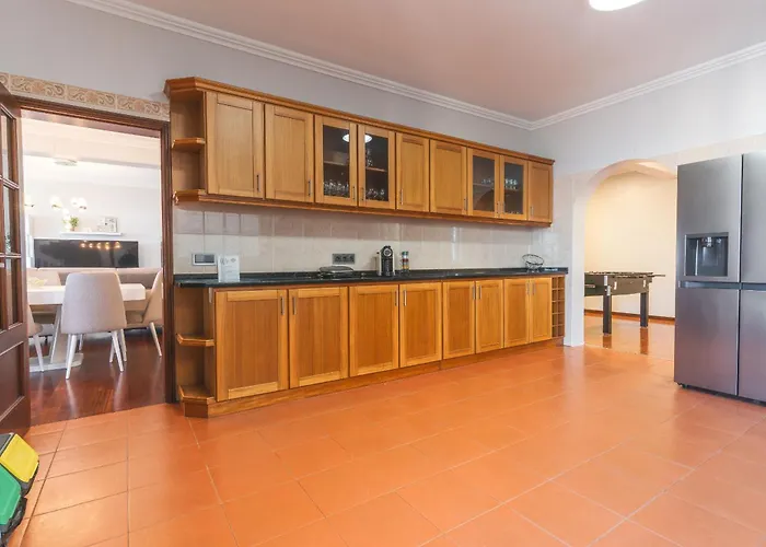 Alves By Altlantic Feriehus São Roque do Faial