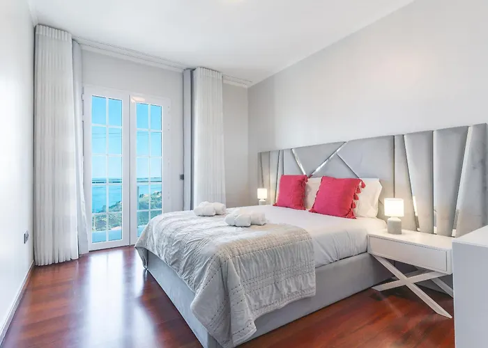 Feriehus Alves By Altlantic São Roque do Faial