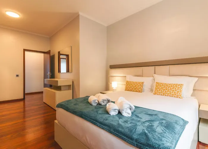 Alves By Altlantic Feriehus São Roque do Faial